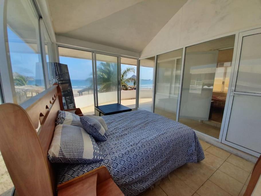 Casa A Pie De Playa Isla De La Piedra Apartment Mazatlán Exterior foto